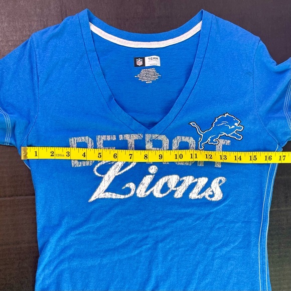NFL Detroit Lions Team Apparel Women's Blue Shirt - Picture 6 of 9
